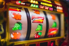 yoma777mmk Myanmar Online Gaming Platform — Live Casino နှင့် Sportsbook ကစားသူများ